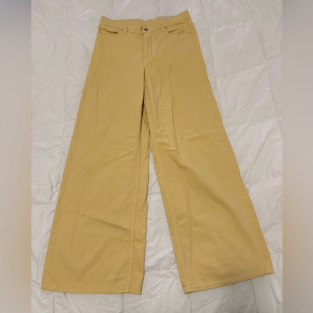 GAP Baggy Mid Rise Pants in Yellow